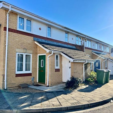 Amensa Stay Thamesmead  Ngoại thất bức ảnh