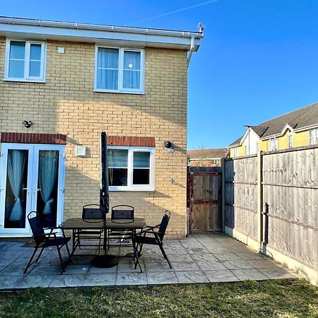 Amensa Stay Thamesmead  Ngoại thất bức ảnh