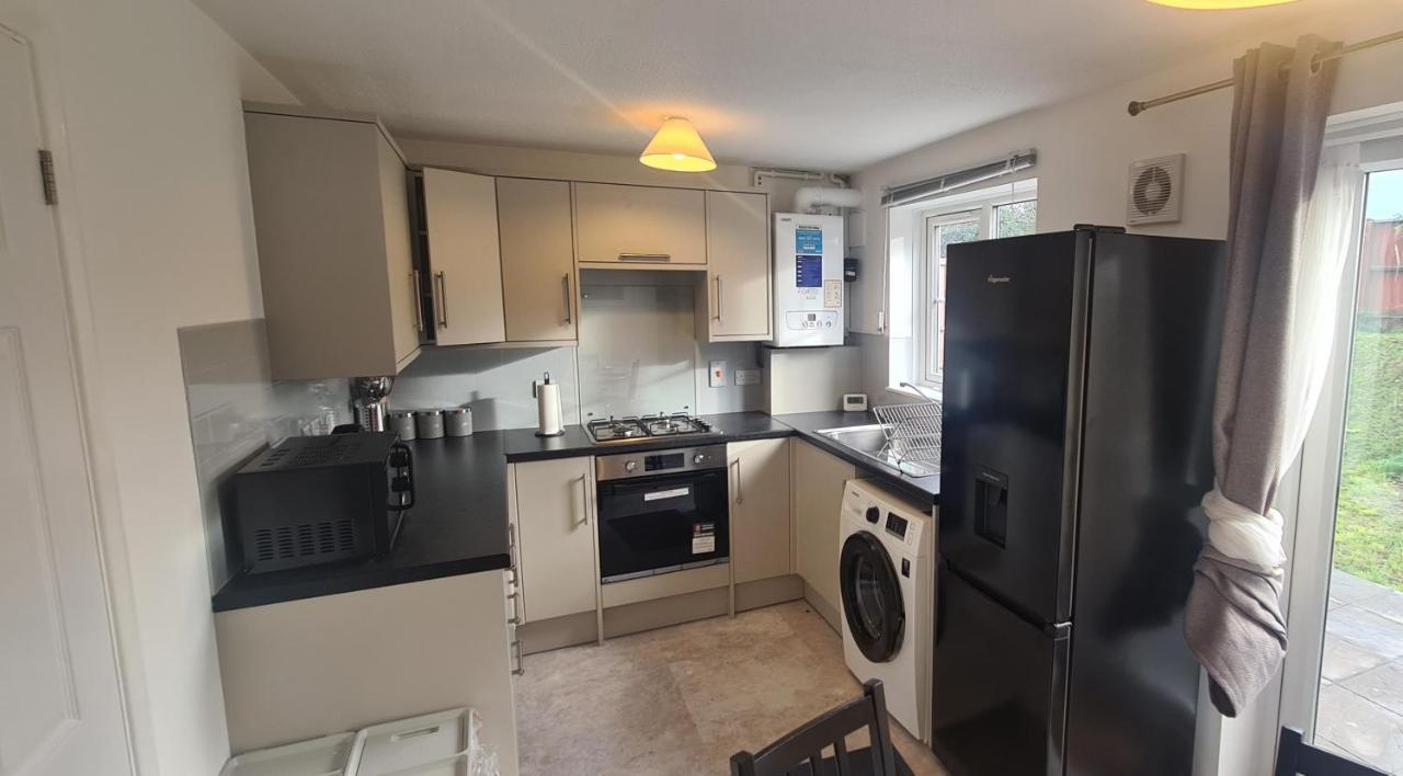 Amensa Stay Thamesmead  Ngoại thất bức ảnh