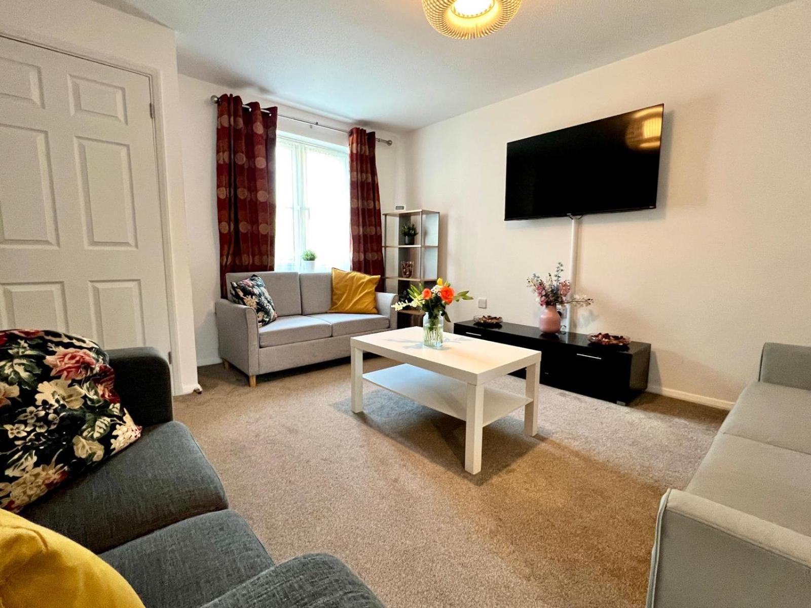 Amensa Stay Thamesmead  Ngoại thất bức ảnh