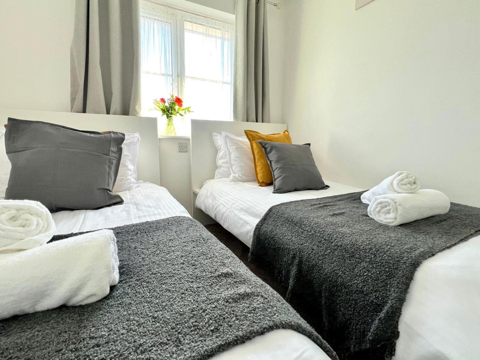 Amensa Stay Thamesmead  Ngoại thất bức ảnh
