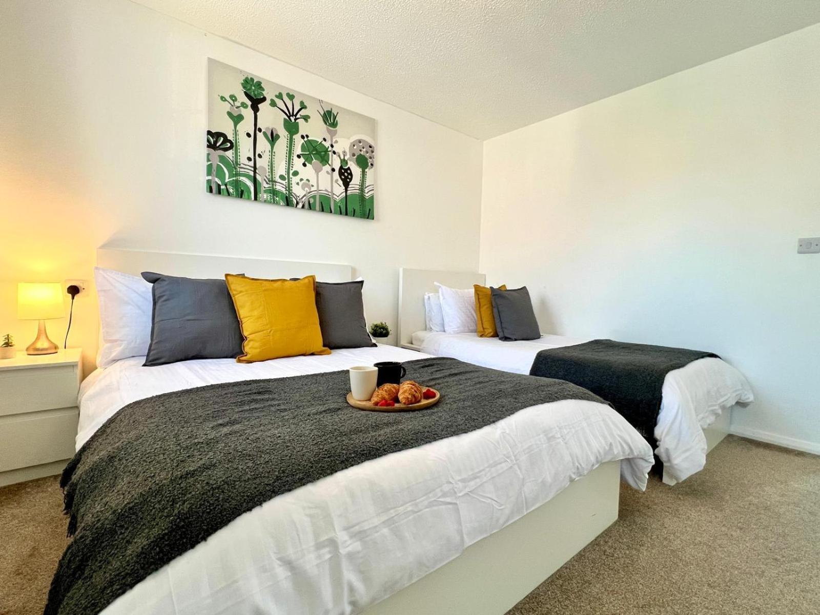 Amensa Stay Thamesmead  Ngoại thất bức ảnh